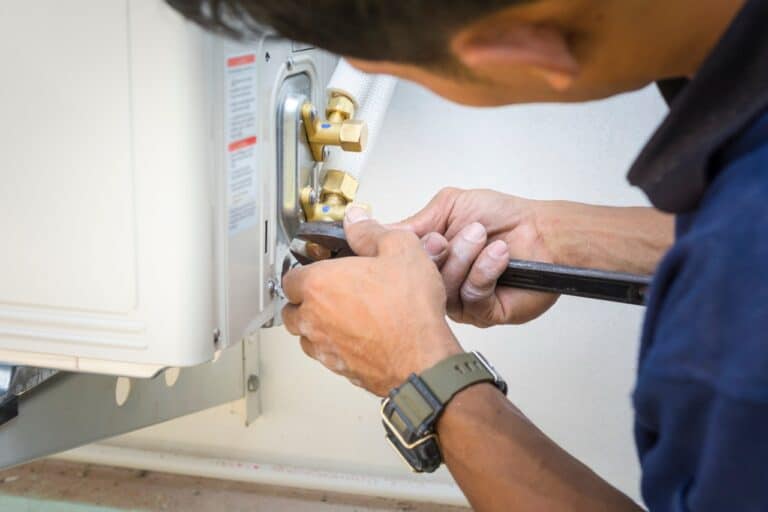 Installing air conditioner